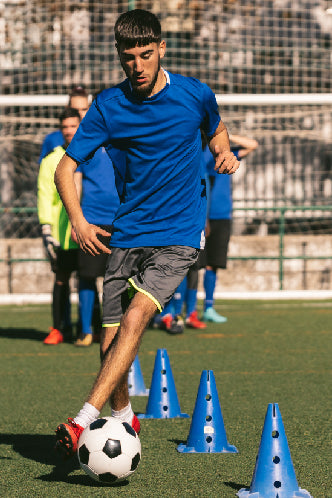 C.U.E. Entrenamiento en las etapas de Formación en el Fútbol