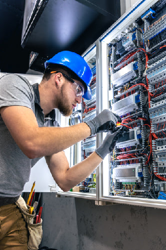 Técnico en Instalaciones Eléctricas y Automáticas
